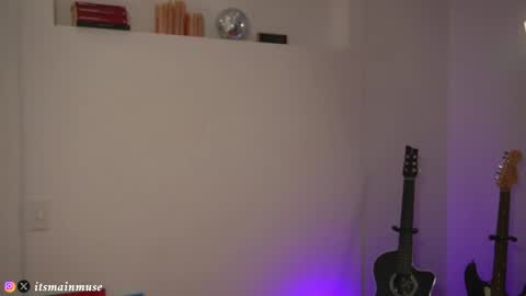 Snapshot of theirismuse chatting on 09/22/25, 11:18 Iris online show from 09/22/25, 11:18