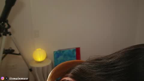 Iris online show from 04/04/26, 10:51