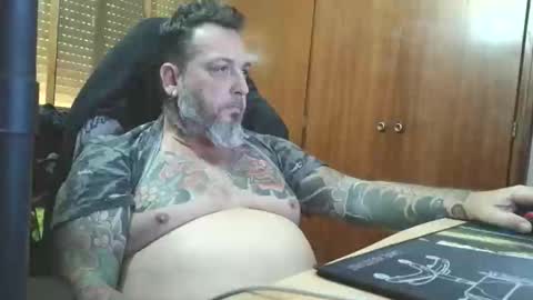 Snapshot of thekier chatting on 01/07/26, 02:19 thekier online show from 01/07/26, 02:19