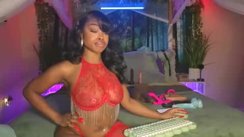 thelovelybrown online show from 11/22/25, 03:05