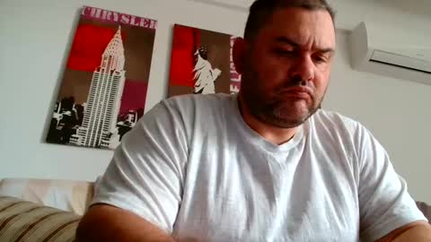 Snapshot of themastercomander chatting on 04/29/26, 08:18 Big Alpha Daddy Master online show from 04/29/26, 08:18