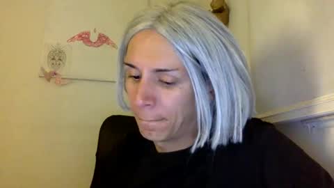 Snapshot of thematryoshka chatting on 12/25/24, 03:18 Lucy Lucy online show from 12/25/24, 03:18