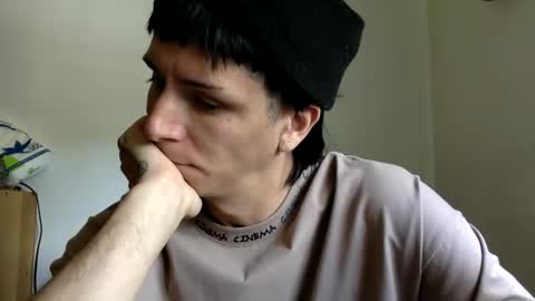 Snapshot of thematryoshka chatting on 01/02/25, 04:56 Lucy Lucy online show from 01/02/25, 04:56