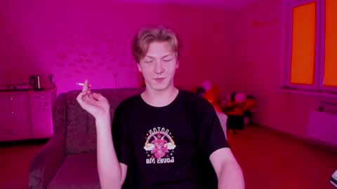 Snapshot of themikesever chatting on 01/30/25, 04:16 Sever online show from 01/30/25, 04:16