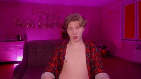 Snapshot of themikesever chatting on 02/23/25, 10:09 Sever online show from 02/23/25, 10:09