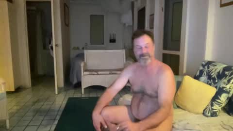 Snapshot of thenakedartist_ chatting on 01/30/25, 02:38 Woody online show from 01/30/25, 02:38