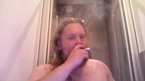 Snapshot of thenewdude1992 chatting on 06/11/26, 07:12 thenewdude1992 online show from 06/11/26, 07:12