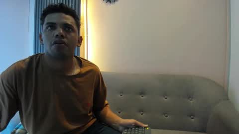 theo_morris online show from 03/04/26, 04:07