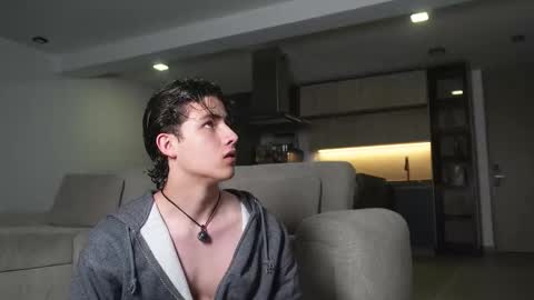  THEO- MATEO  online show from 02/24/26, 11:03