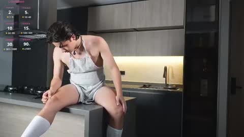  THEO- MATEO  online show from 02/28/26, 12:00