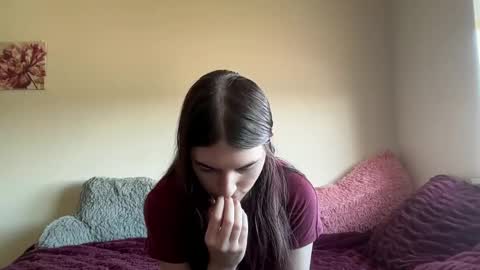 Astrid online show from 04/15/26, 10:32