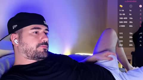 Snapshot of theoravi chatting on 02/06/26, 04:06 Theo Ravi online show from 02/06/26, 04:06