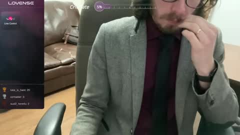 Snapshot of theotherfrancobro chatting on 03/02/25, 01:58 BuellerBueller online show from 03/02/25, 01:58