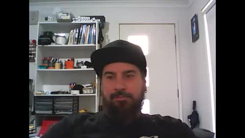 Snapshot of theozbeardguy chatting on 02/14/25, 02:39 aussiebeard online show from 02/14/25, 02:39