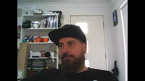 Snapshot of theozbeardguy chatting on 02/27/25, 01:27 aussiebeard online show from 02/27/25, 01:27
