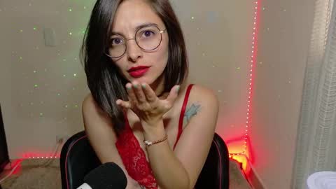 Amy online show from 02/25/25, 02:44