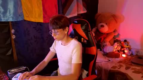 Snapshot of theprince_red chatting on 10/08/25, 07:55 Matt independent model online show from 10/08/25, 07:55