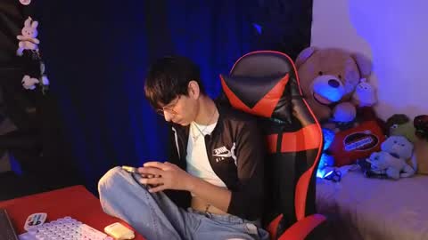 Matt independent model  online show from 06/01/26, 10:44