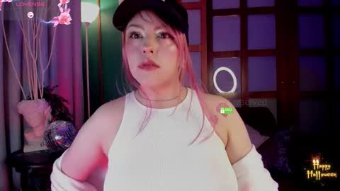 Snapshot of theprincess_rosee chatting on 10/09/25, 05:27 Rosie  online show from 10/09/25, 05:27