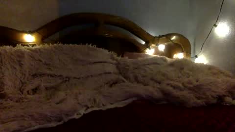 Fansly.    there many hot fuck vids with me online show from 01/17/25, 03:22