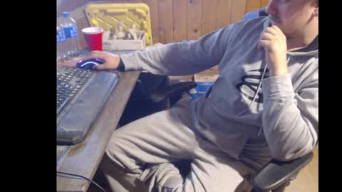 therealbigcheese0695 online show from 10/19/25, 05:35