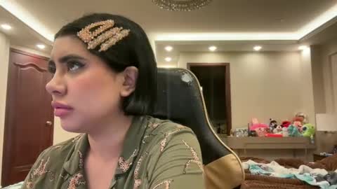 therealcamilabaddie online show from 11/23/25, 06:24