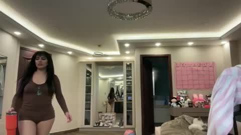 therealcamilabaddie online show from 01/17/26, 10:02