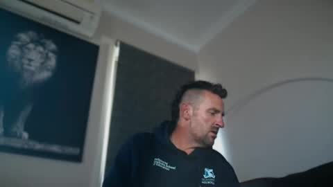 Snapshot of therealkurva4u chatting on 12/12/24, 09:37 therealkurva4u online show from 12/12/24, 09:37