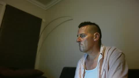 Snapshot of therealkurva4u chatting on 12/31/24, 01:30 therealkurva4u online show from 12/31/24, 01:30