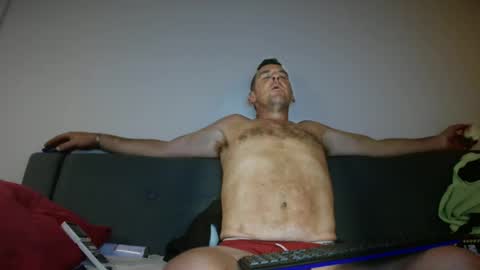 Snapshot of therealkurva4u chatting on 01/05/25, 03:45 therealkurva4u online show from 01/05/25, 03:45