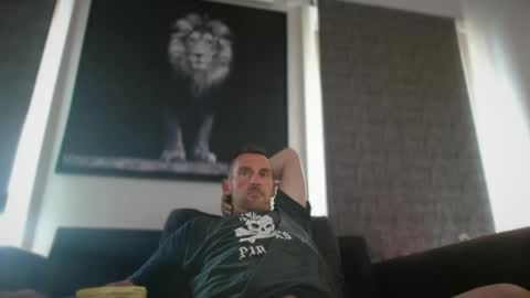 Snapshot of therealkurva4u chatting on 01/20/25, 08:40 therealkurva4u online show from 01/20/25, 08:40