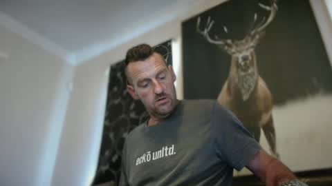 Snapshot of therealkurva4u chatting on 02/10/25, 01:46 therealkurva4u online show from 02/10/25, 01:46