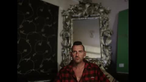 Snapshot of therealkurva4u chatting on 02/13/25, 04:50 therealkurva4u online show from 02/13/25, 04:50