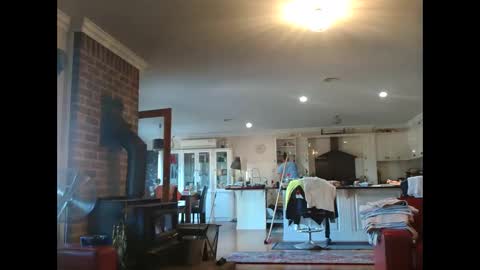 Snapshot of therealkurva4u chatting on 02/13/25, 08:45 therealkurva4u online show from 02/13/25, 08:45