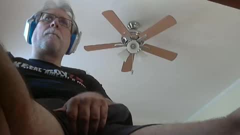 Neo online show from 09/21/25, 03:46