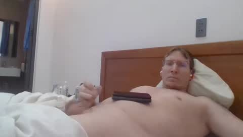 Snapshot of thesavag1 chatting on 01/01/25, 07:09 thesavag1 online show from 01/01/25, 07:09