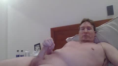 Snapshot of thesavag1 chatting on 02/15/26, 09:41 thesavag1 online show from 02/15/26, 09:41