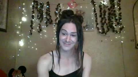 sillymillie0 online show from 06/11/26, 03:04