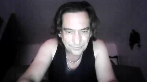 Snapshot of thestardad394997 chatting on 04/26/26, 02:26 thestardad394997 online show from 04/26/26, 02:26