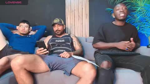 thestraightroom online show from 05/05/26, 12:57