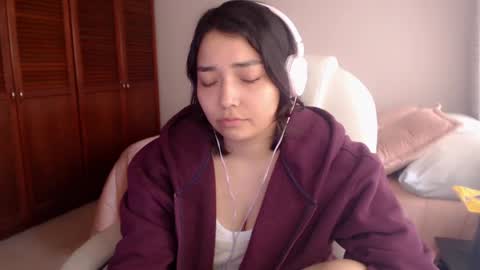 Mai online show from 06/05/26, 04:02