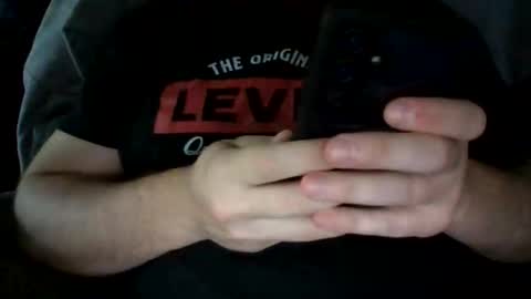 Snapshot of thethril1990 chatting on 04/13/26, 09:42 Thethrill online show from 04/13/26, 09:42