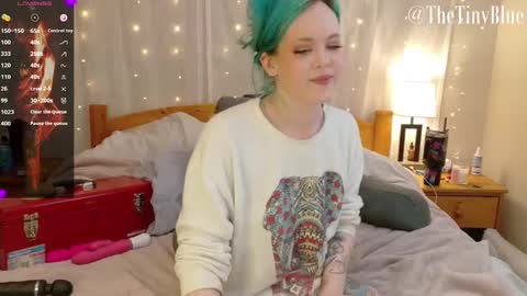 Tiny Blue online show from 03/03/25, 09:37