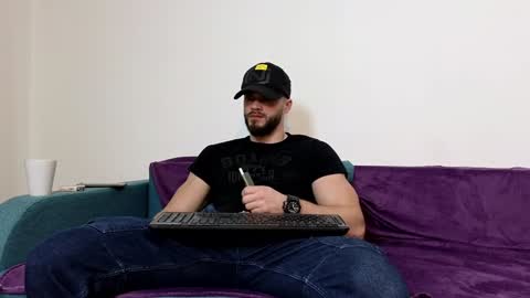 Snapshot of thetopalex chatting on 12/11/24, 03:45 TheTopAlex online show from 12/11/24, 03:45