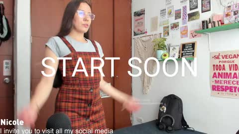 Snapshot of thetropicalseduction chatting on 01/23/25, 07:18 Nicole online show from 01/23/25, 07:18