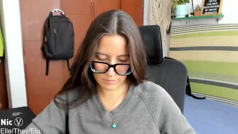 Nicole online show from 02/18/26, 09:00