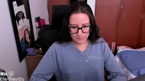 Nicole online show from 05/07/26, 02:44