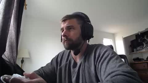 Snapshot of theufcfan_8181 chatting on 05/03/26, 10:49 troy online show from 05/03/26, 10:49