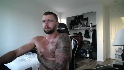 Snapshot of theufcfan_8181 chatting on 07/18/26, 02:49 troy online show from 07/18/26, 02:49