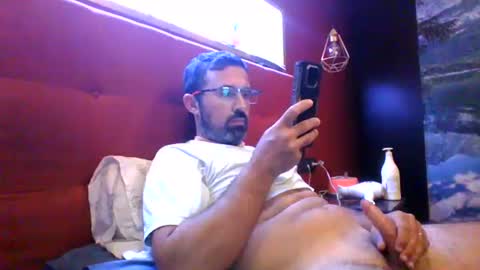 Snapshot of theviper1990 chatting on 07/05/26, 12:50 Carlos1990 online show from 07/05/26, 12:50